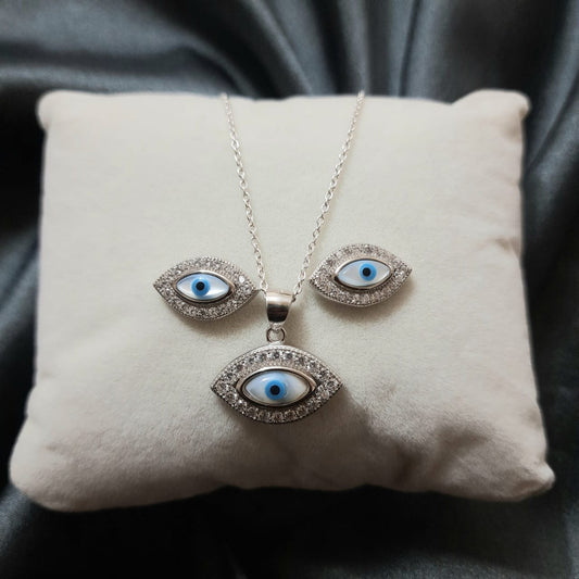 Silver zircon evil eye pendent set with link chain